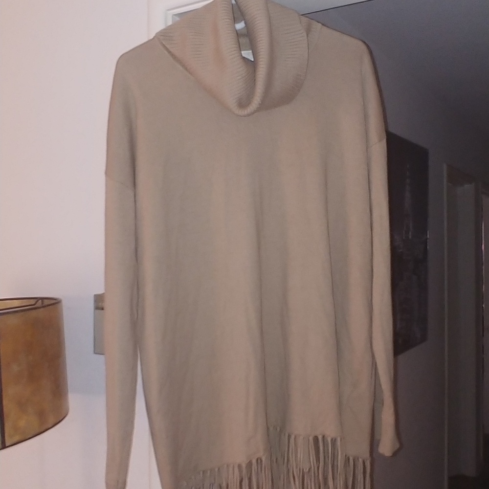 Michael Kors sweater with fringes size L
